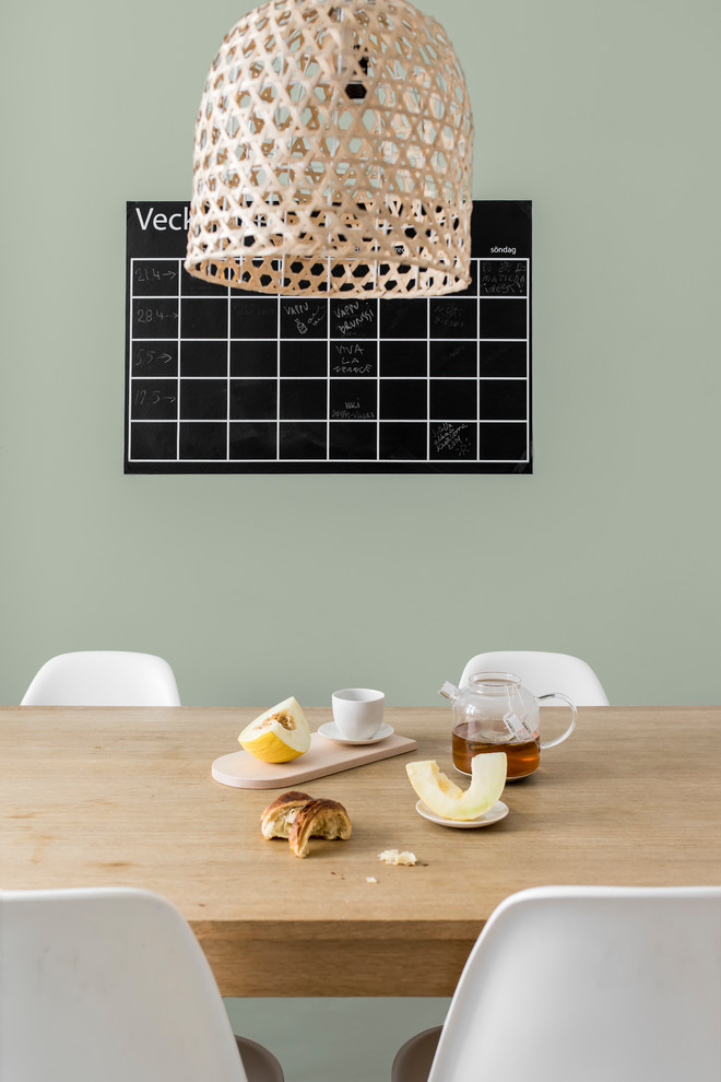 Интерьер. Покрашенные объекты