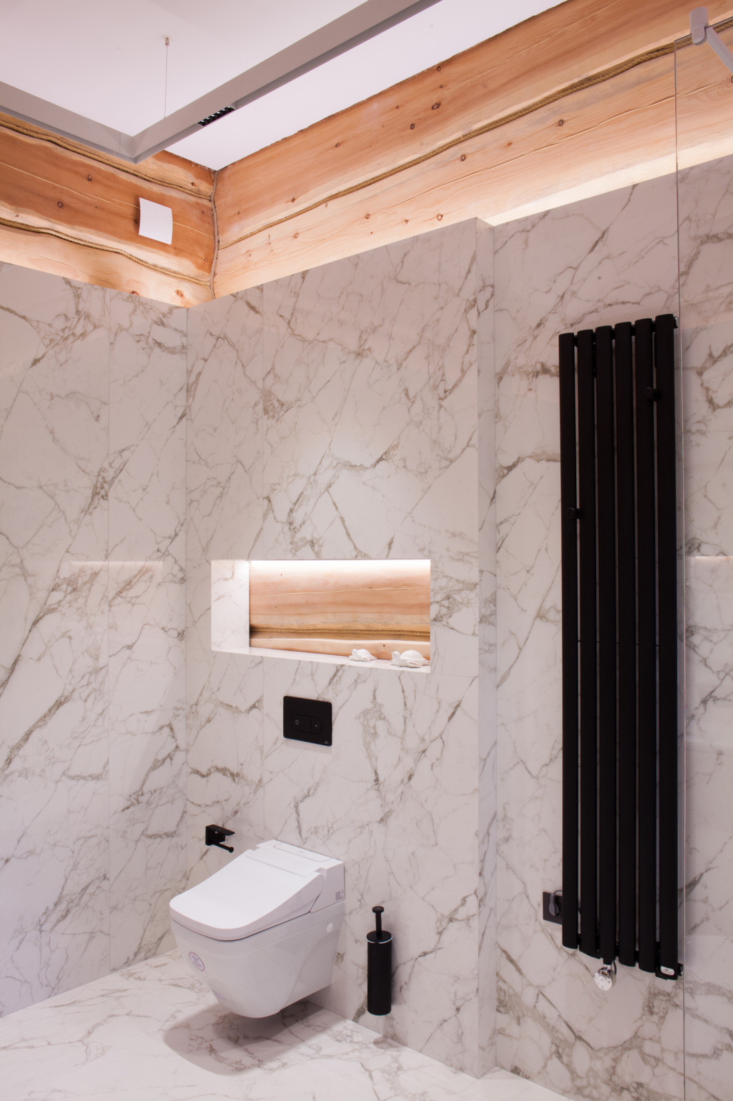 Изба с современным наполнением