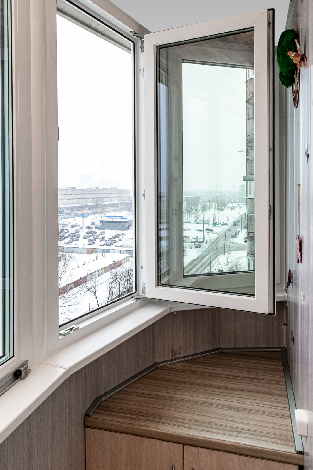 Остекление Балконов и лоджий с отделкой