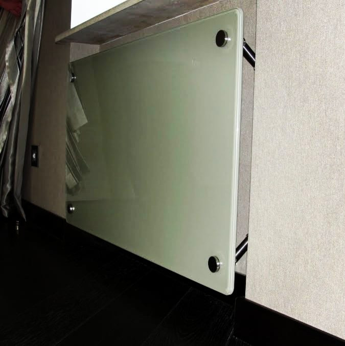 Обложка проекта: Стеклянные экраны Триплекс