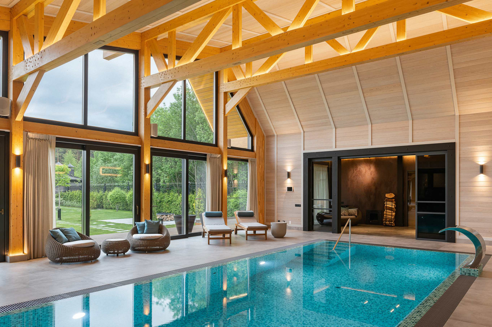 Бассейн и СПА комплекс по технологии фахверк