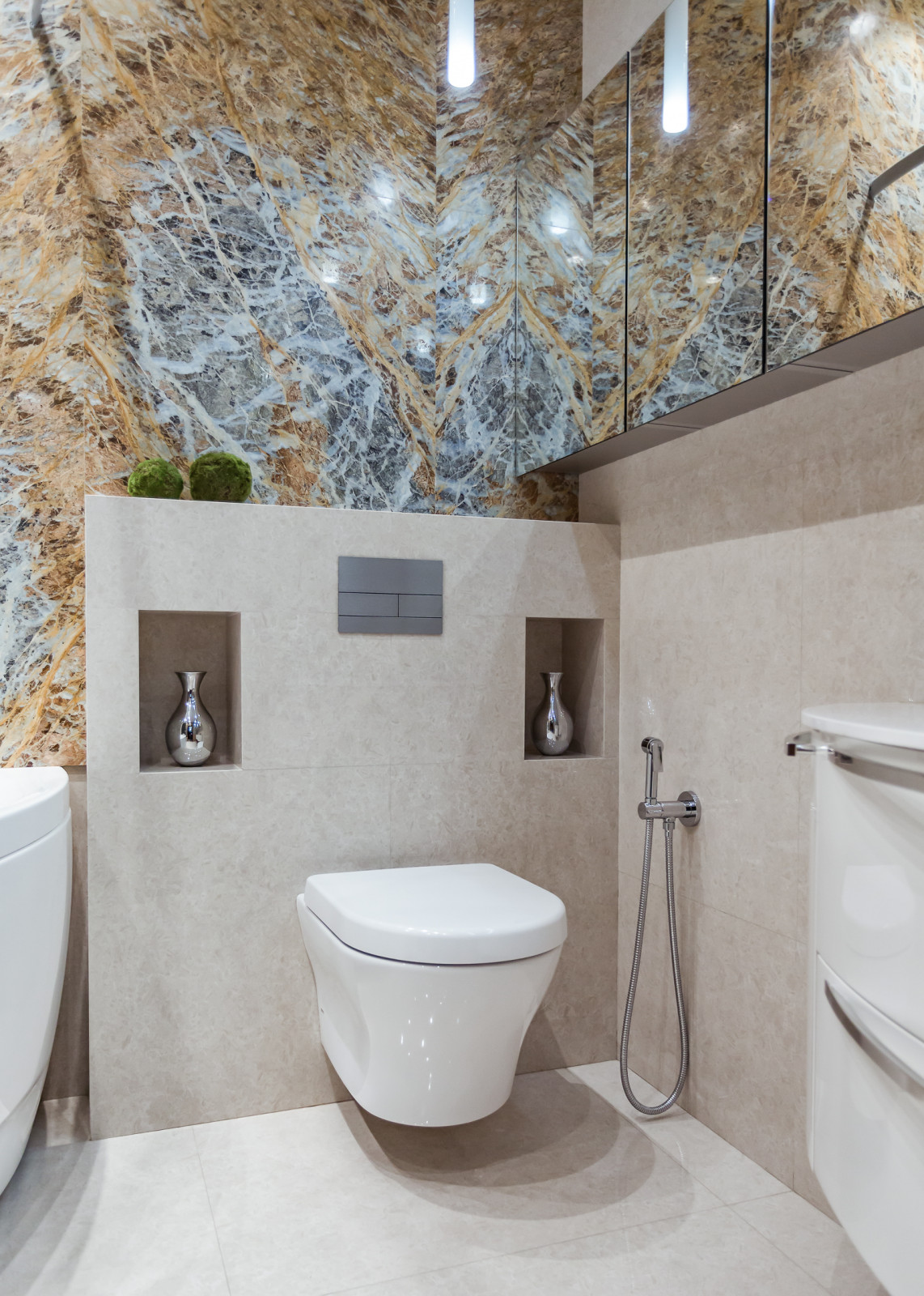 Квартира в жилом комплексе "Royal House on Yauza"