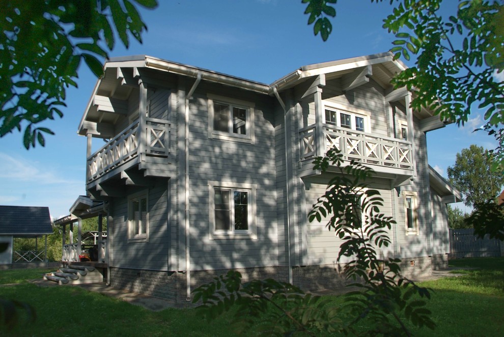 Дом из бруса в скандинавском стиле на озере Межура