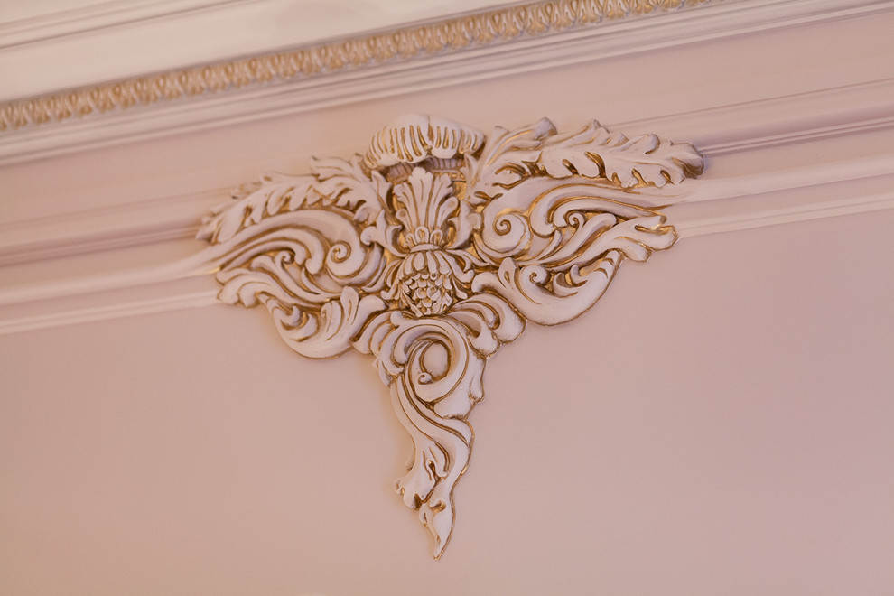 Дворцовая классика в городской квартире