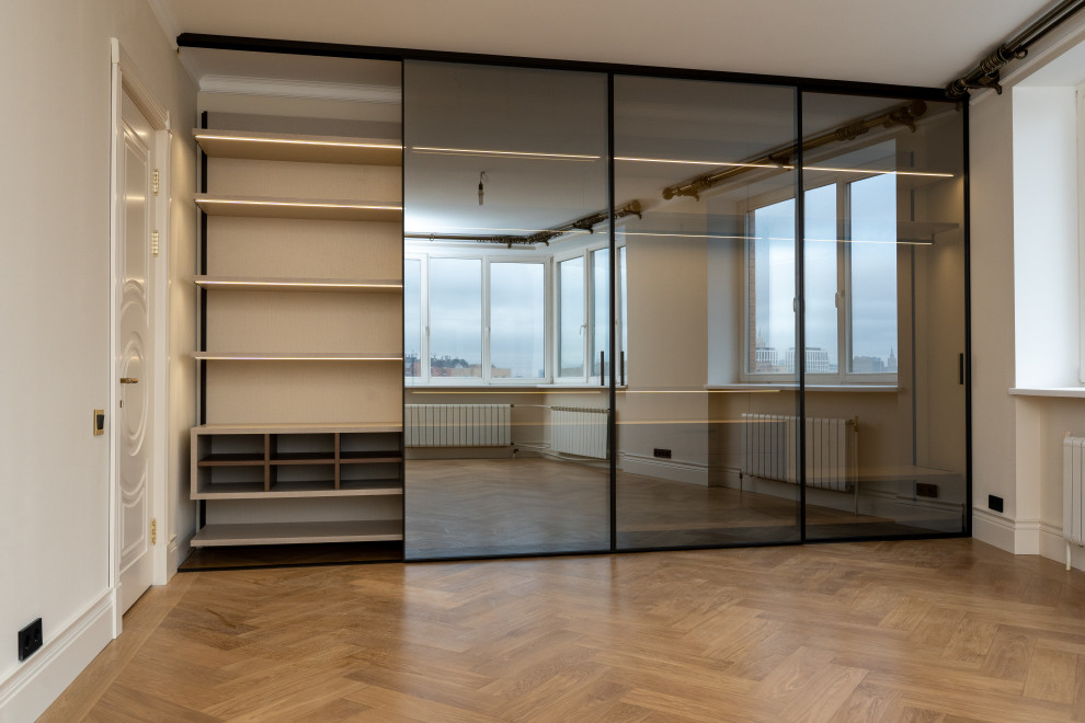 Воздушная гардеробная APPERIA для сталинки в центре Москвы