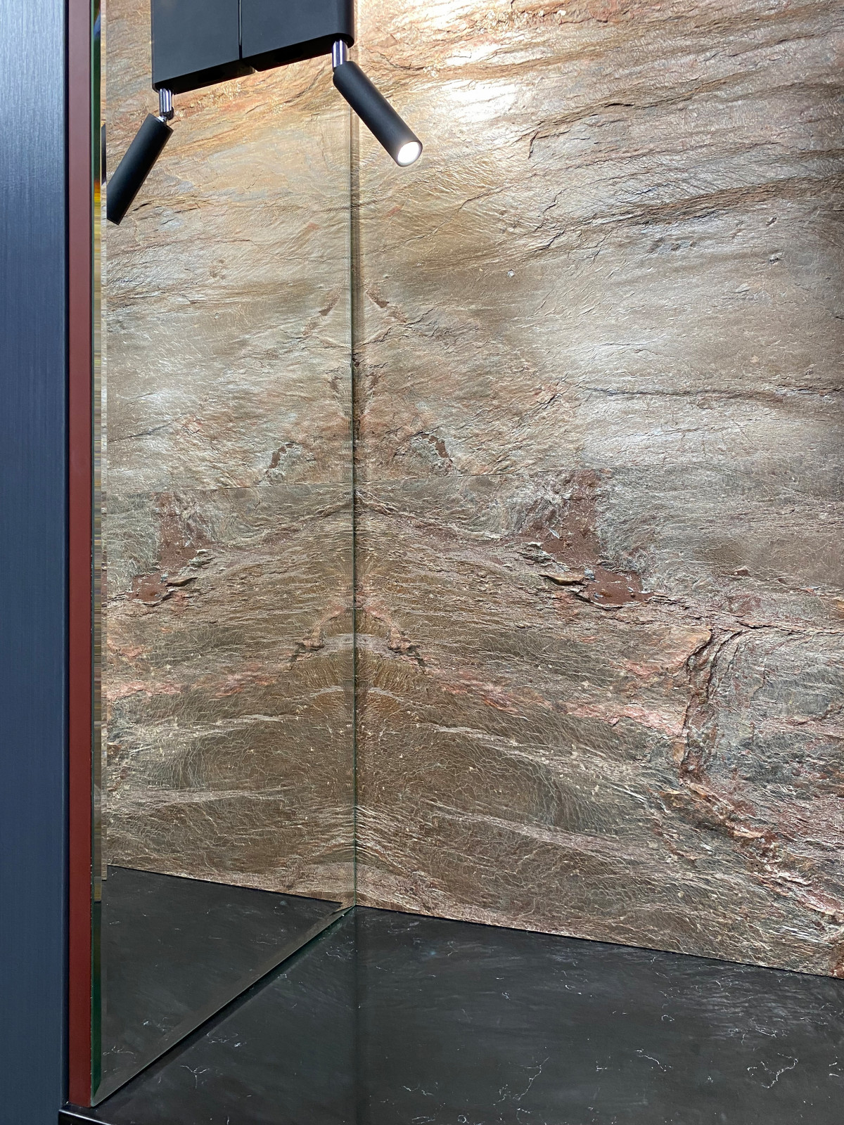 Входная группа.