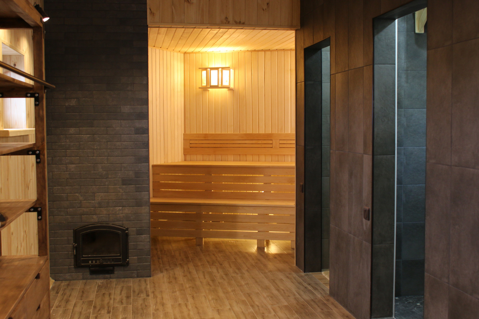 Гостевой дом в загородном доме.