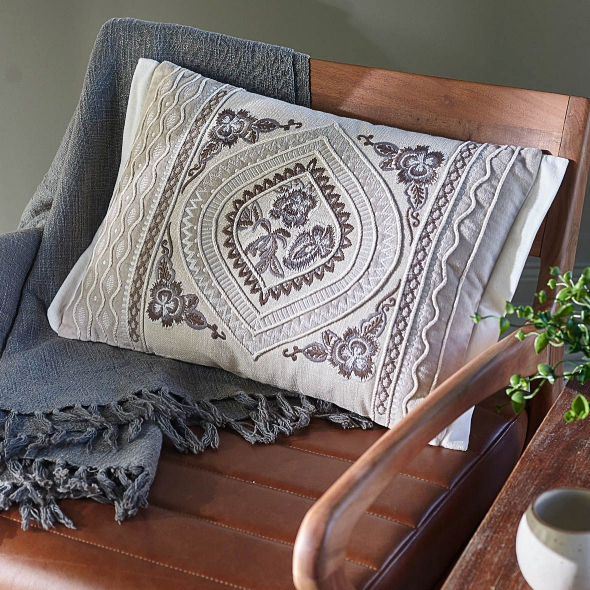 Декоративные подушки