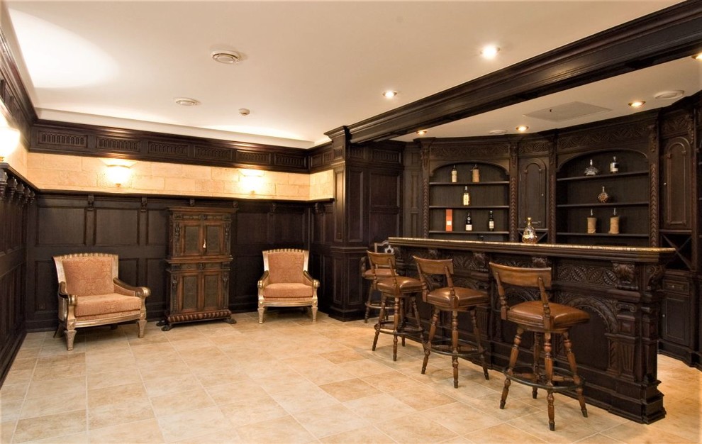 Дом с отделкой деревом и камнем