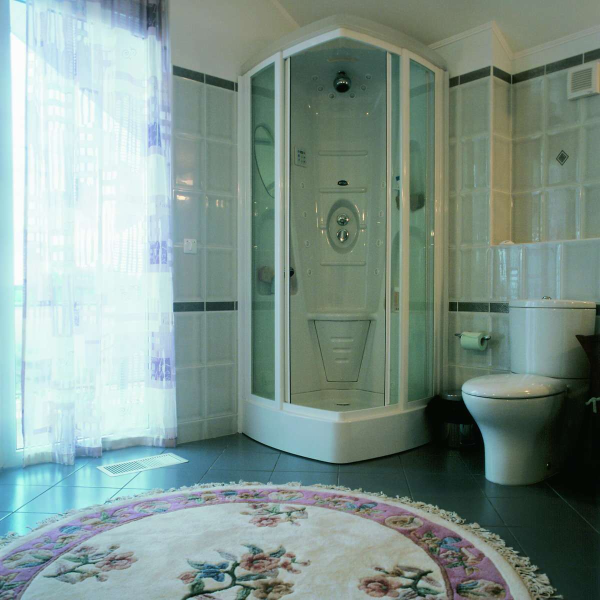 Обложка проекта: Виктория