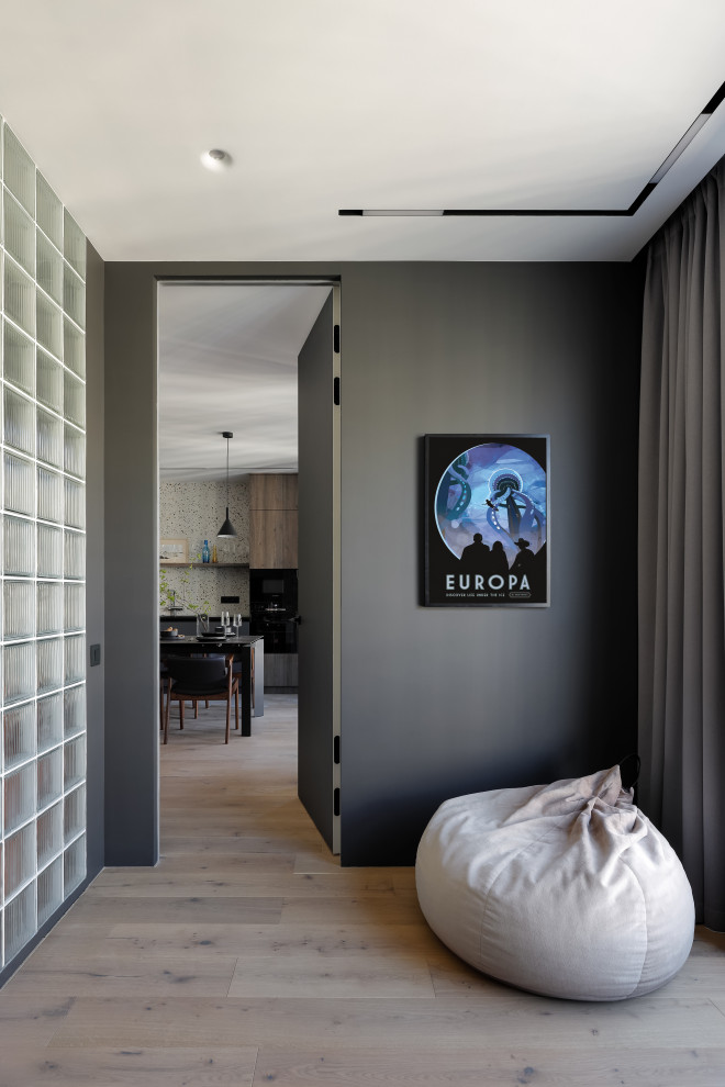 Квартира со стеклянной стеной и терраццо