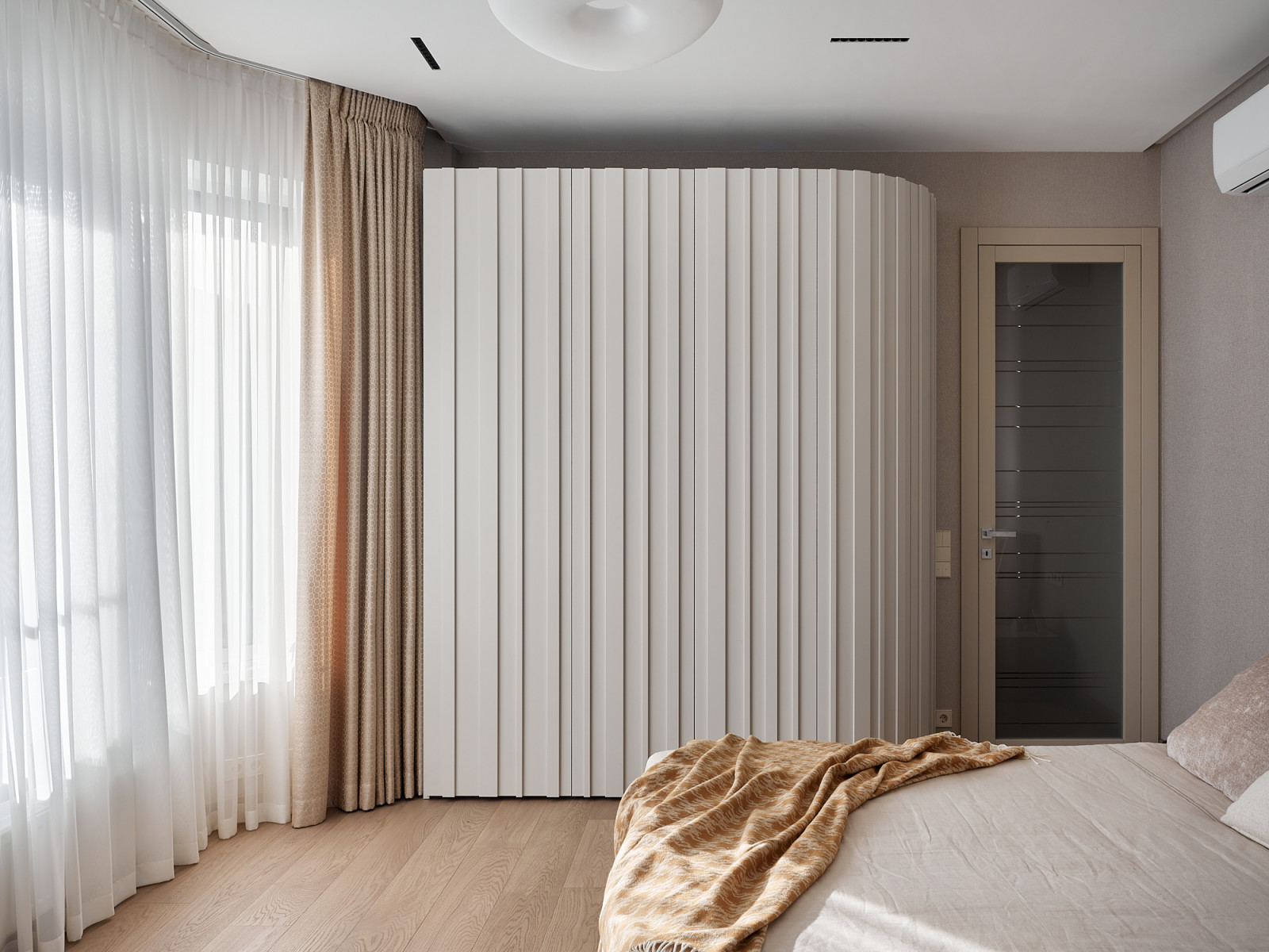 Фотосъёмка квартиры. Дизайнер Максим Сорокин