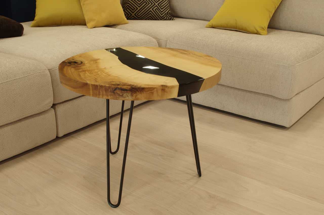 Мебель из слэбов и эпоксидной смолы.