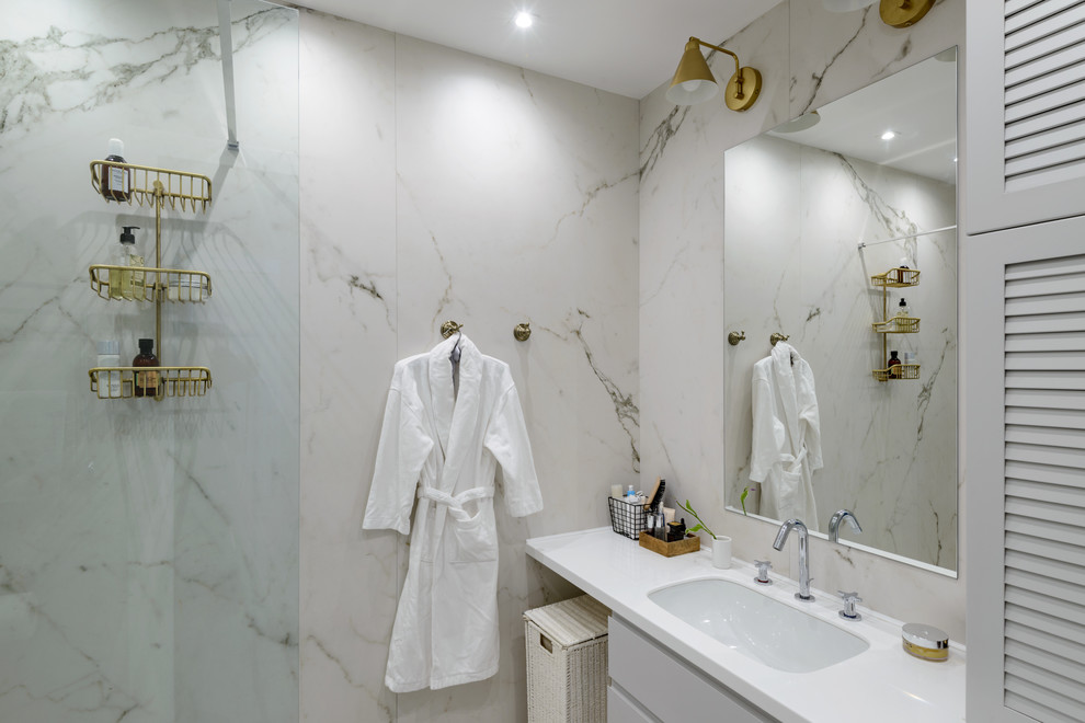 Современная квартира на Декабристов