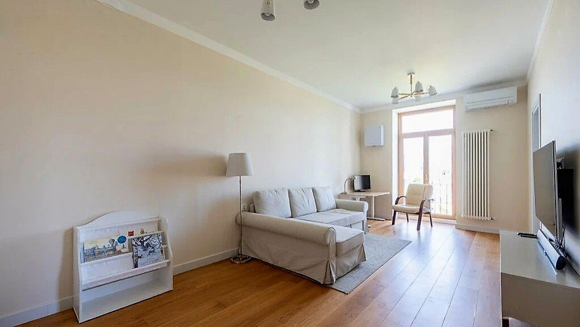 Площадь победы