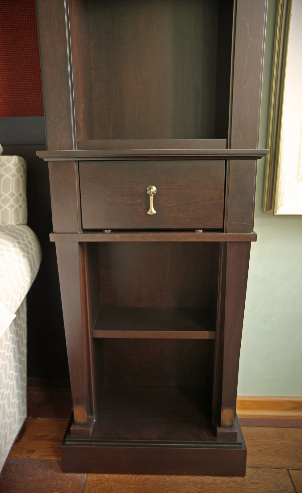 Встроенные шкафы