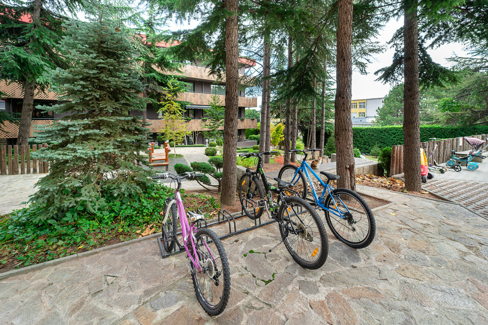 Акварель-3, Бриз, Варна