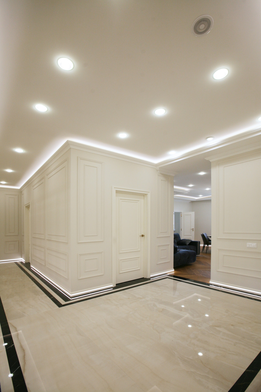 ЖК "Континенталь", 240м2