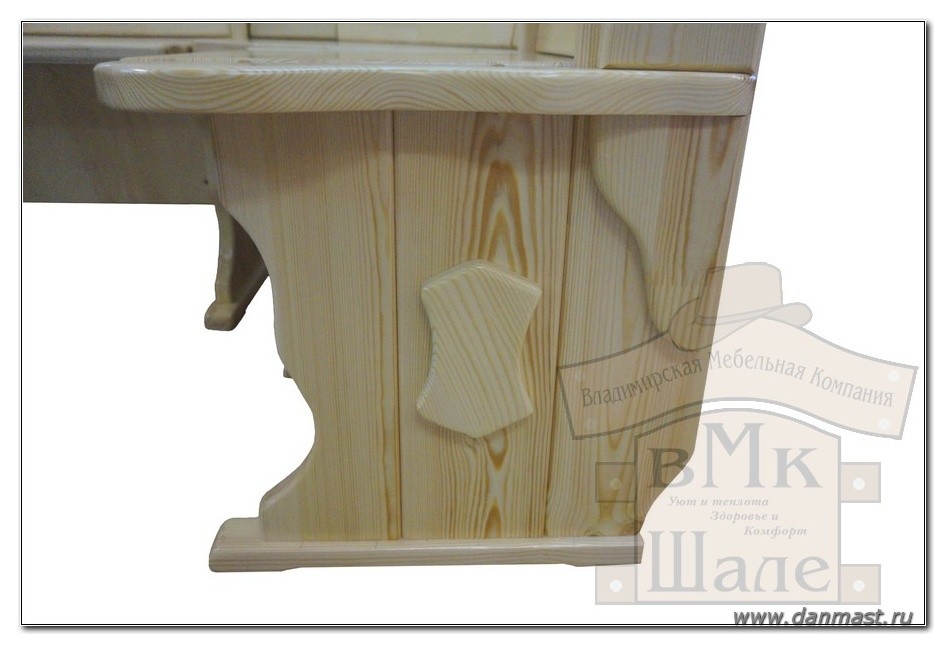 Кухонные угловые диваны из массива