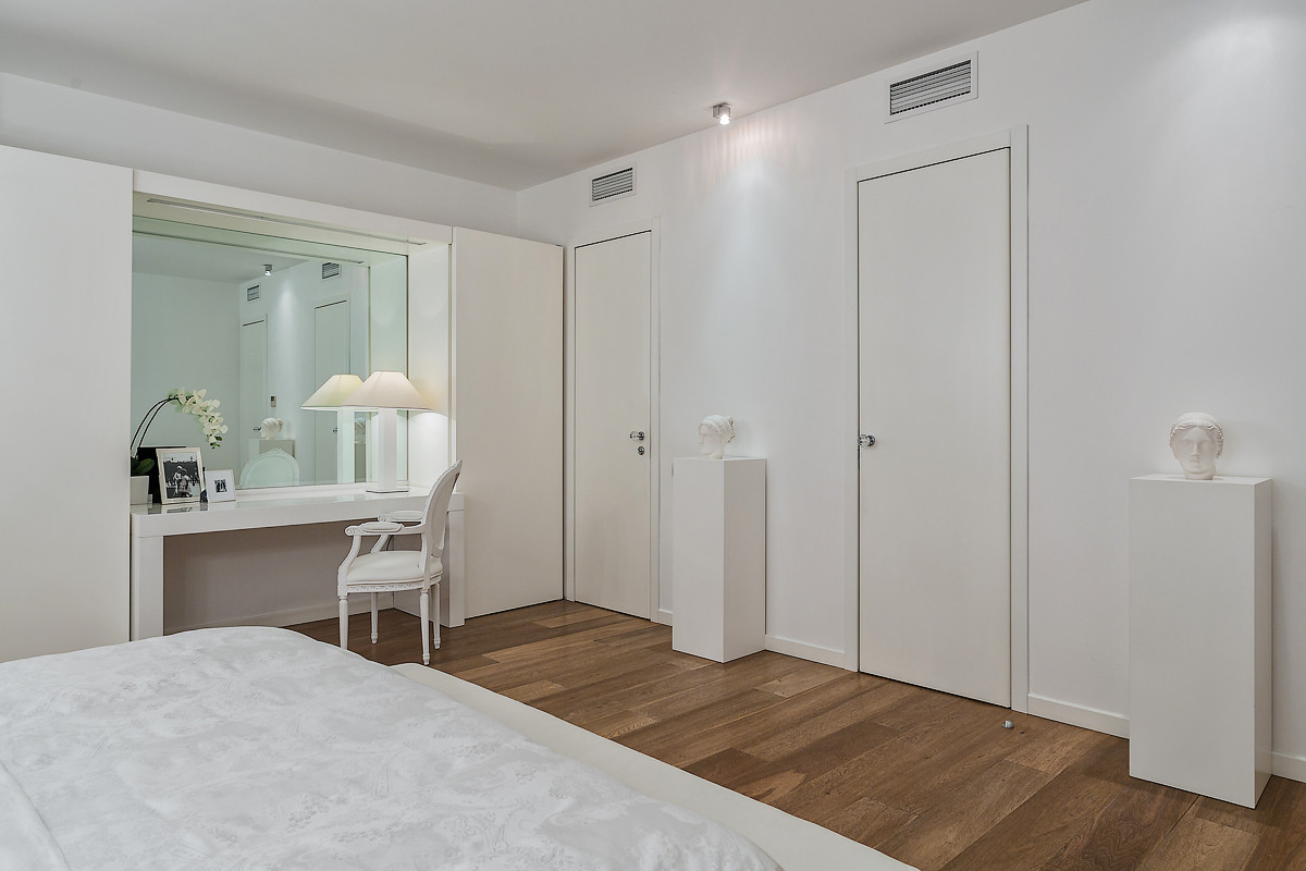 Проект в белом