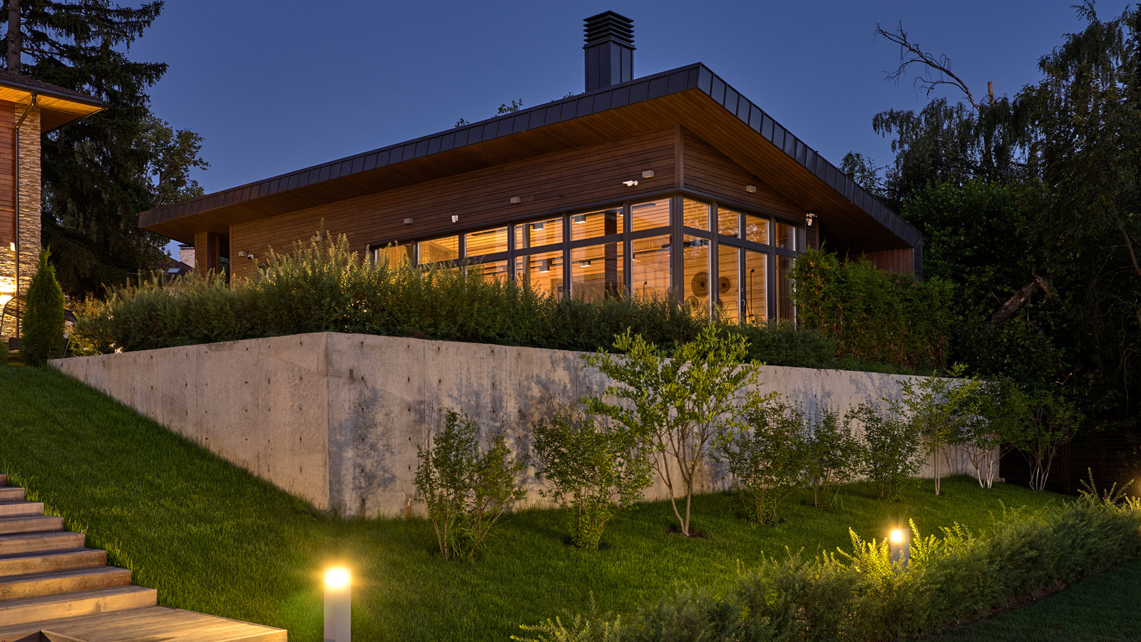 Участок для семьи с двумя детьми