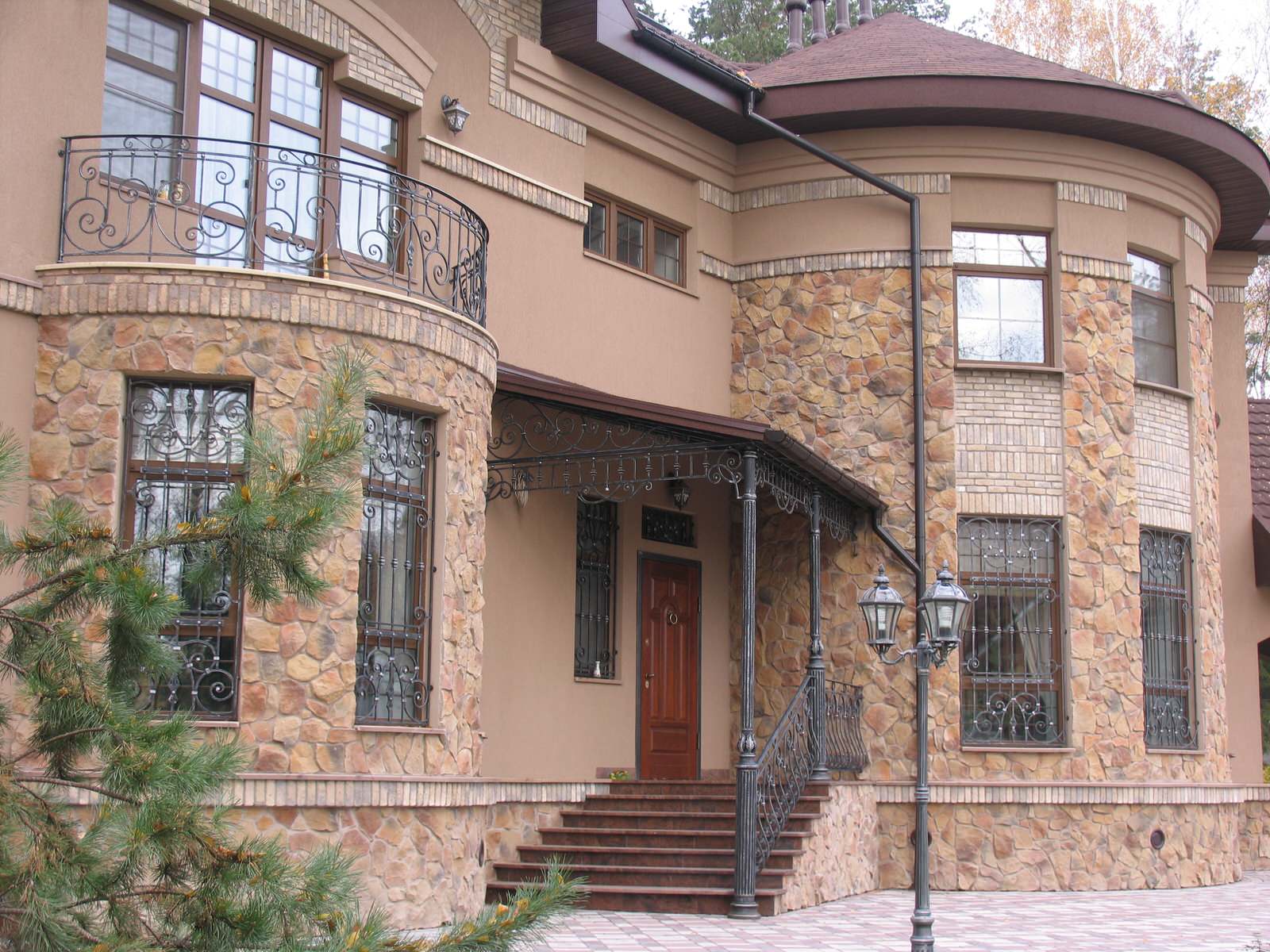 Обложка проекта: Главный вход, лестничное ограждение