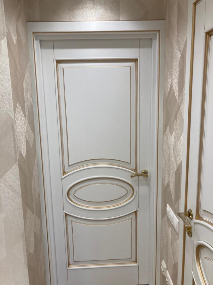 Двери из массива (фото работ с нескольких объектов)