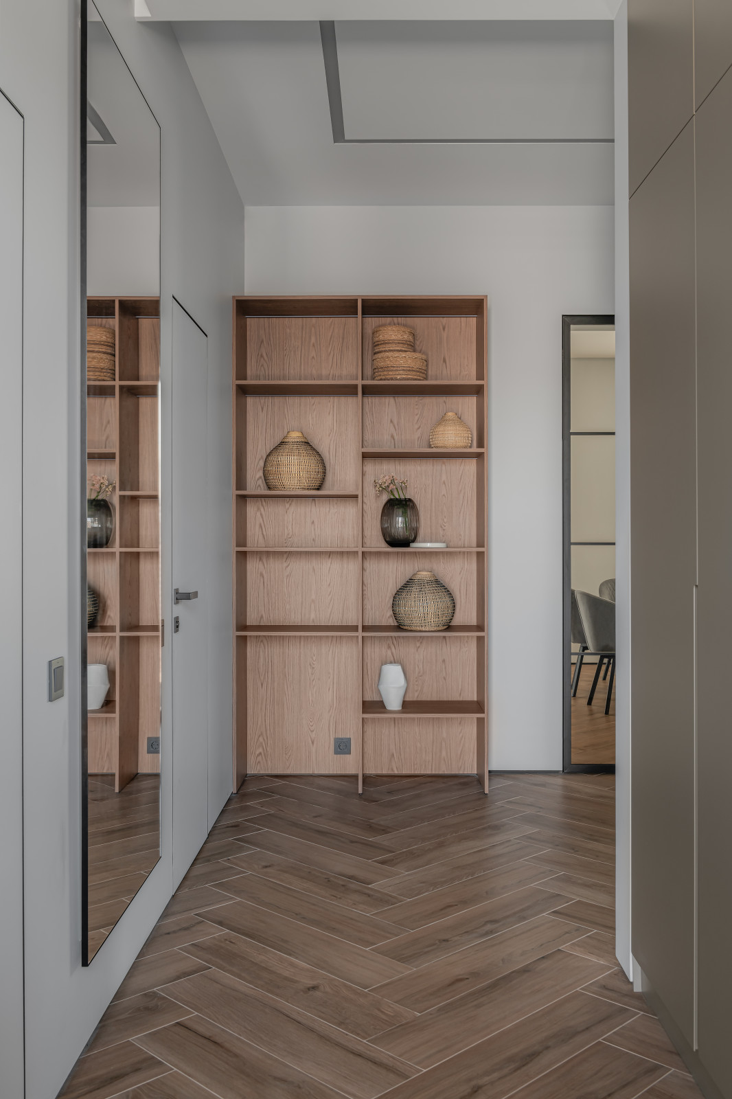 Прихожая вид 2