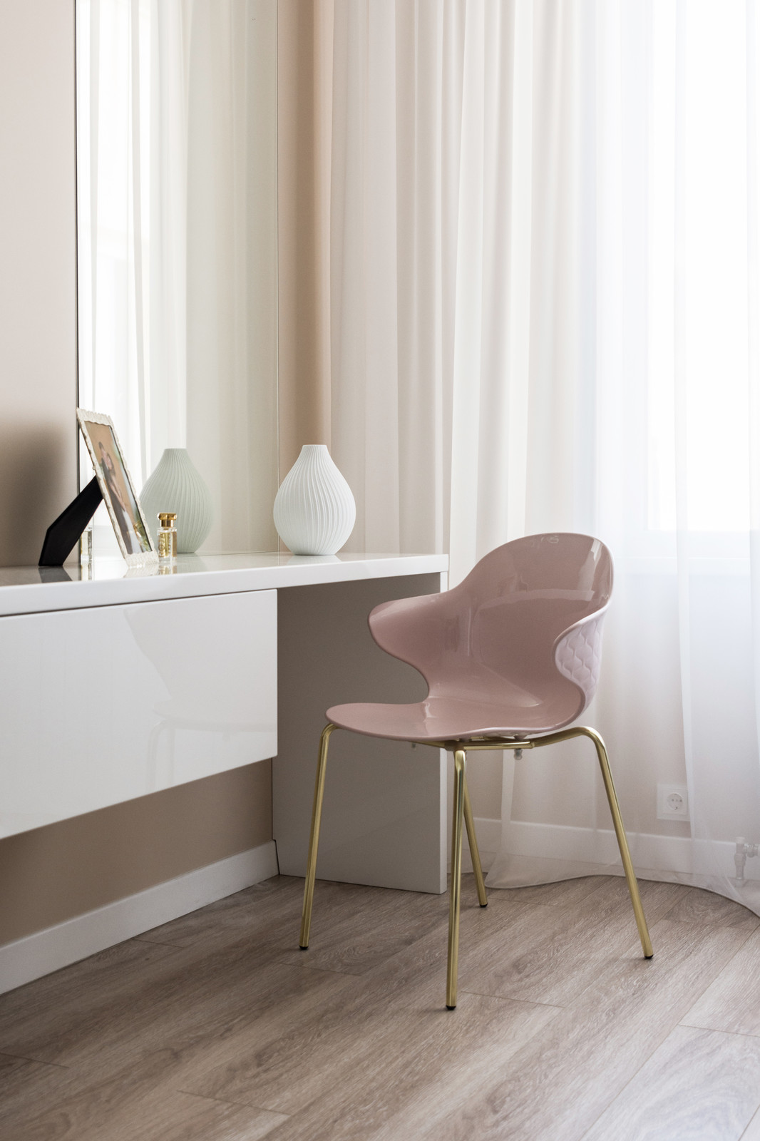 Светлая квартира для молодой пары