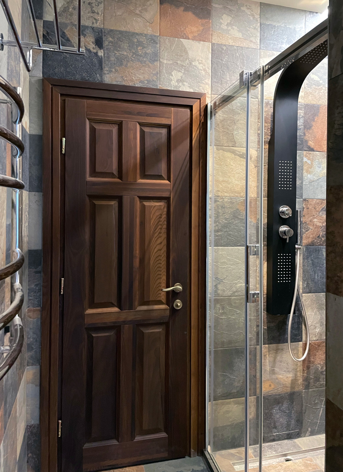 ЗАГОРОДНЫЙ ДОМ В СТИЛЕ "СТАРОЙ АНГЛИИ" _ФРАГМЕНТЫ РЕАЛИЗАЦИИ