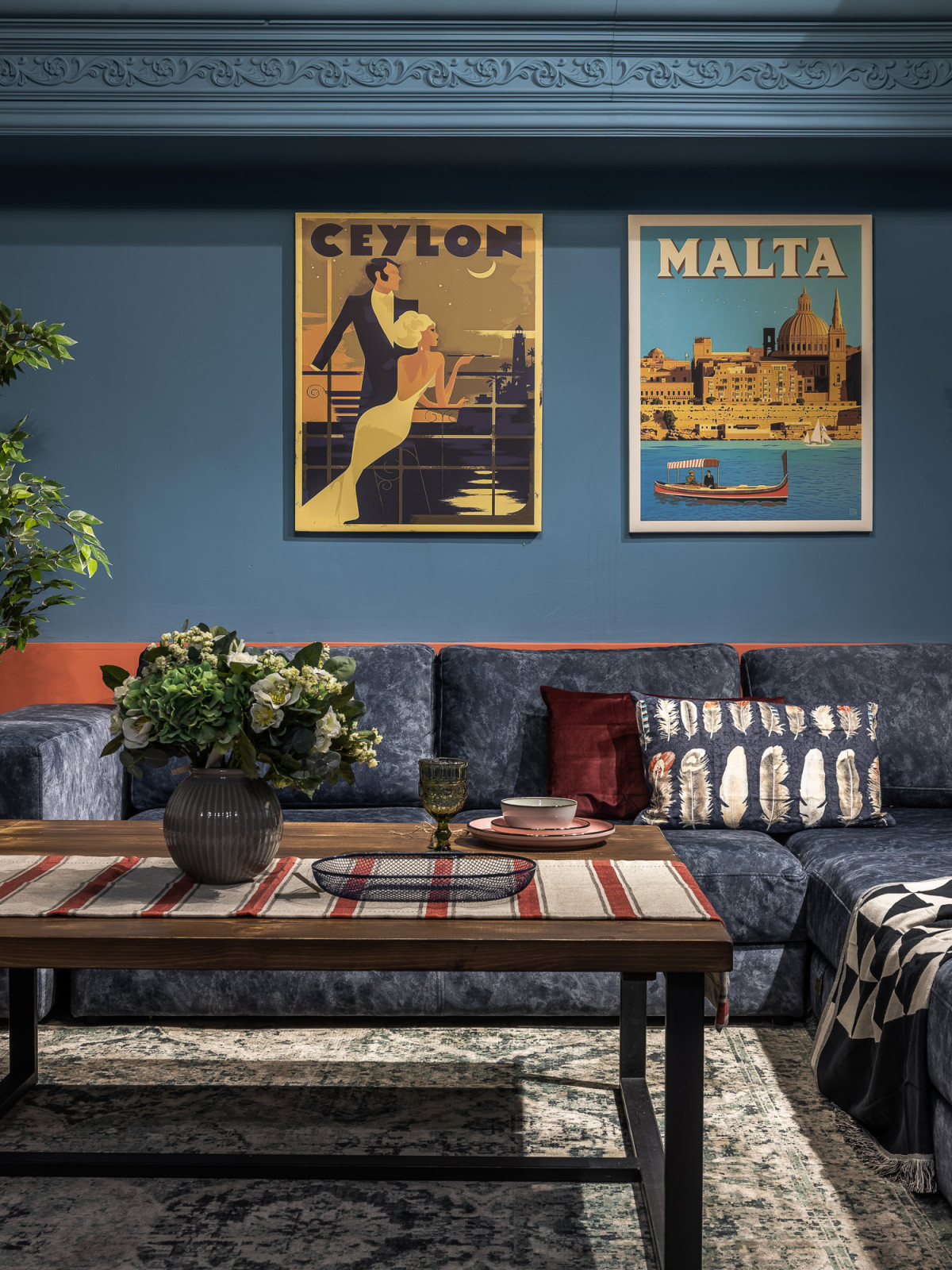 Закрытое кино-караоке CELENTANO