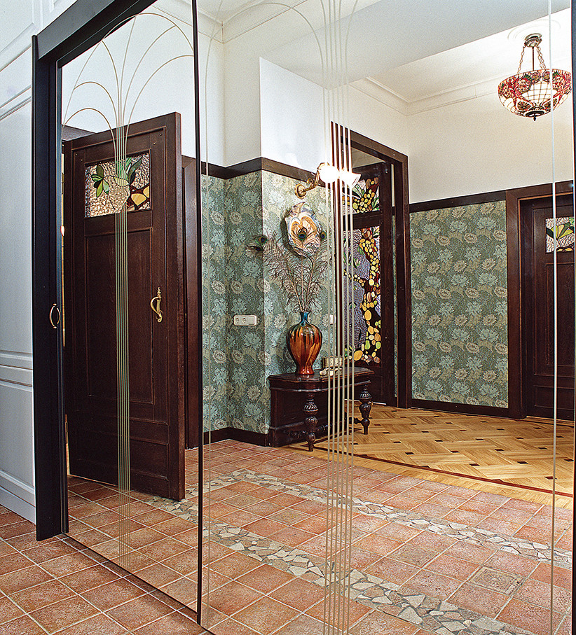 "Старая московская Квартира в стиле Arts & Crafts"