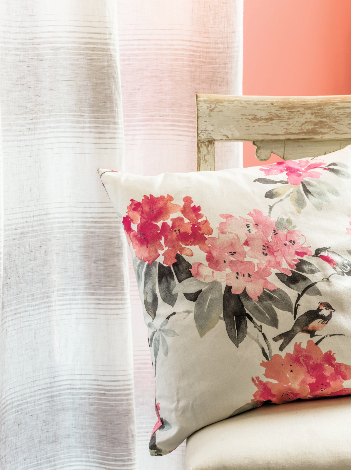 Ткани и обои Waterperry от Sanderson