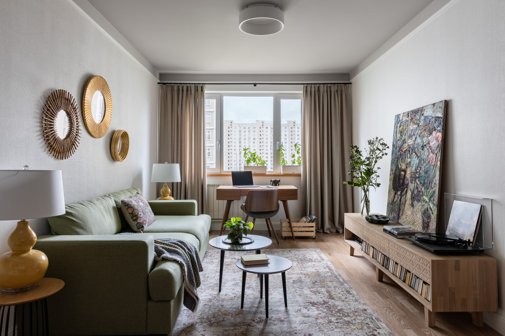 Квартира с библиотекой и коллекцией искусства