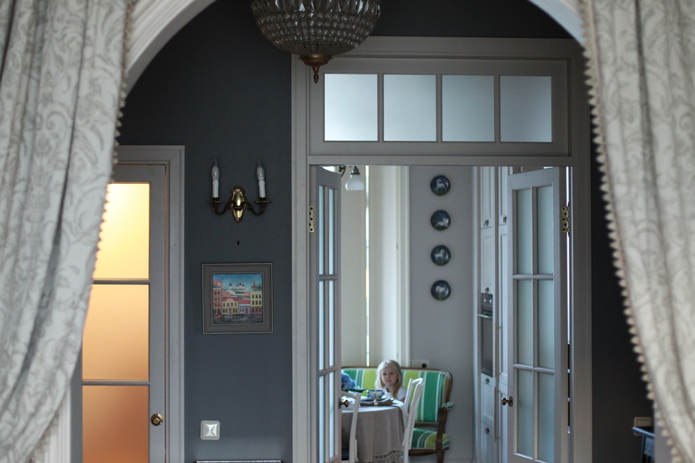 В гостях: Семейная квартира с единорогом на Покровке