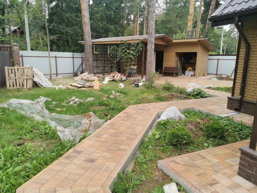 Реализация ландшафтного проекта на площади 300м2.