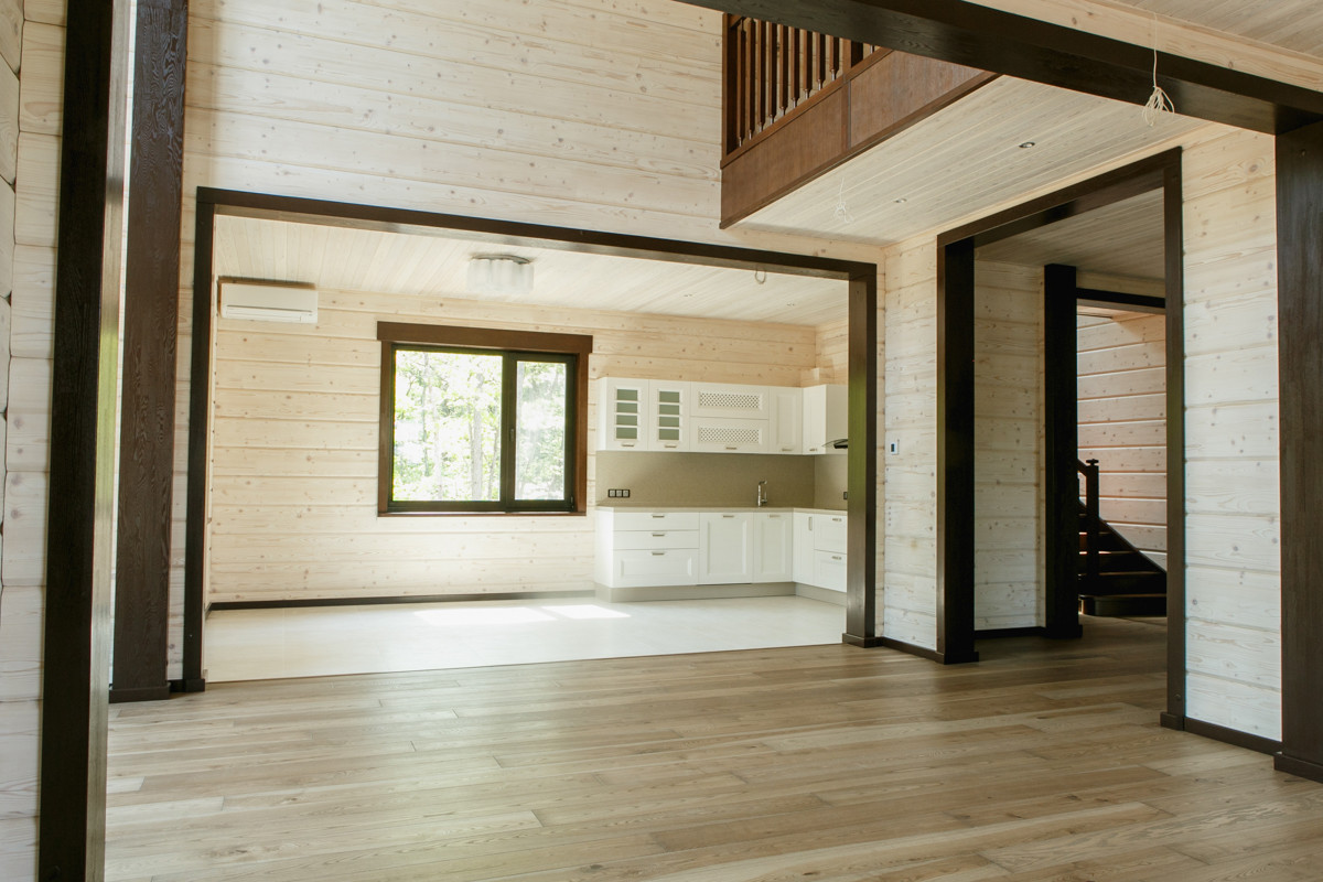 Интерьер дома из клееного бруса