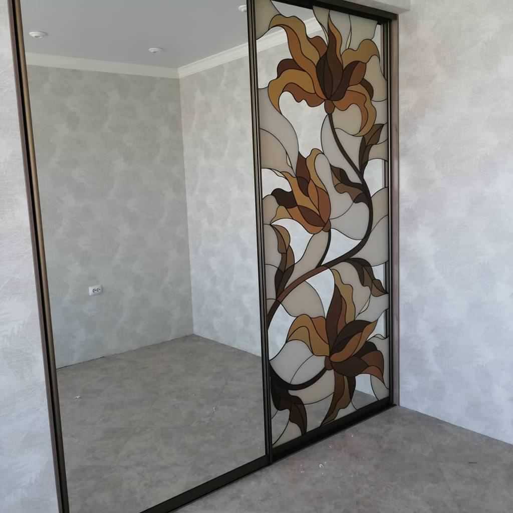 Обложка проекта: Шкафы с УФ печатью