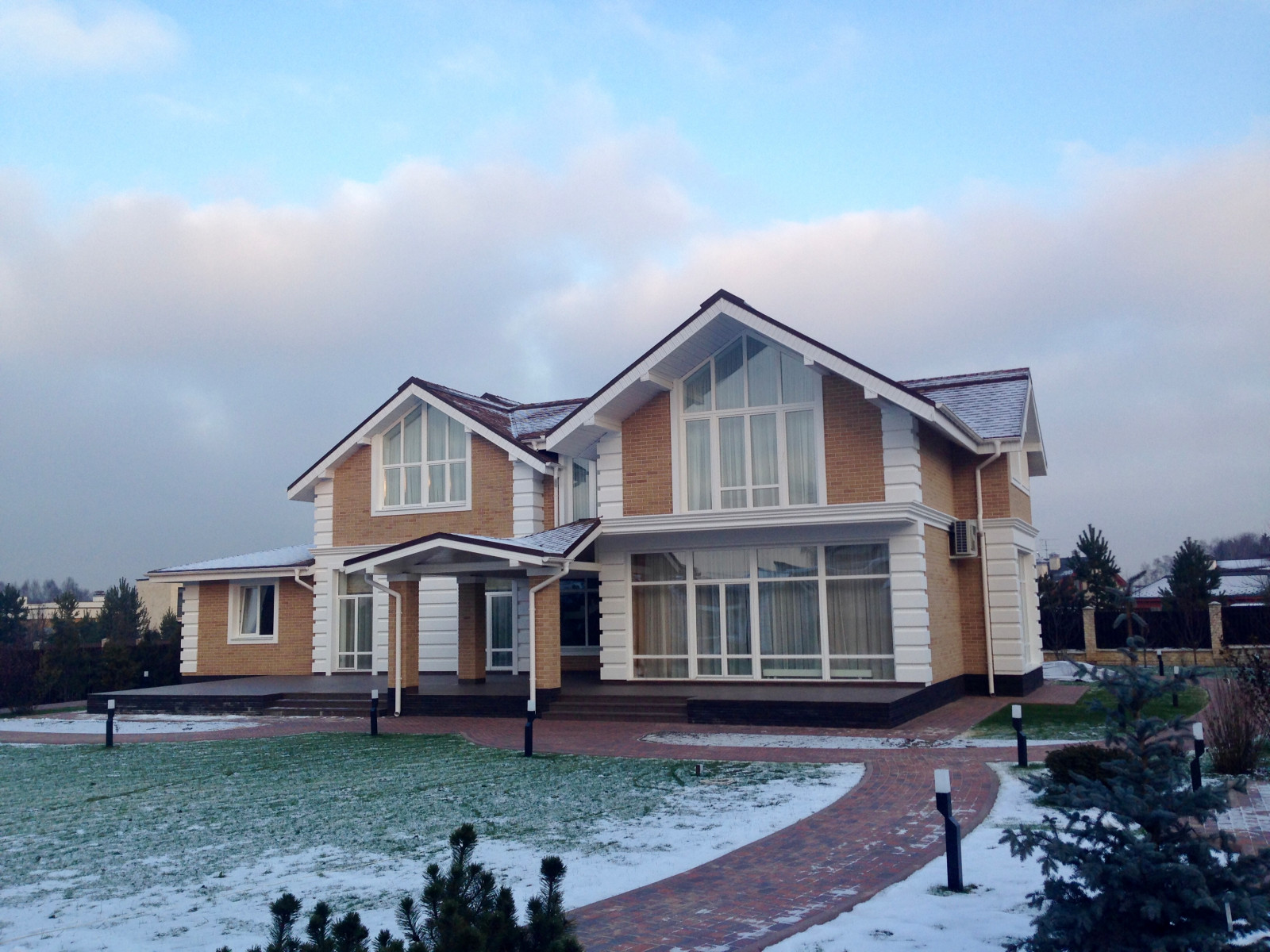 Андрей Колесин