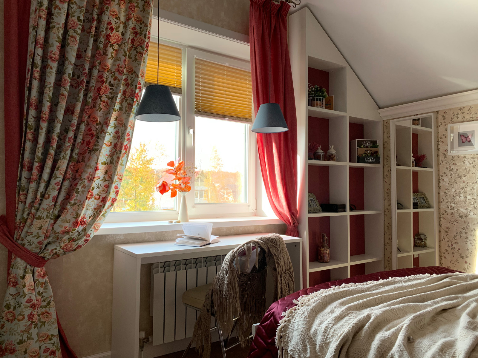 Спальня в загородном доме