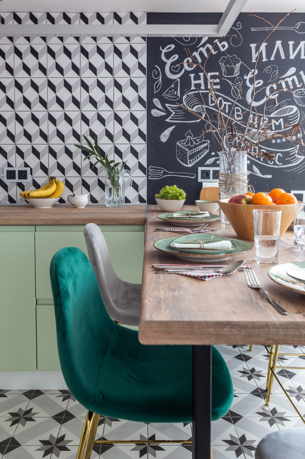 Двухуровневая квартира в Сочи