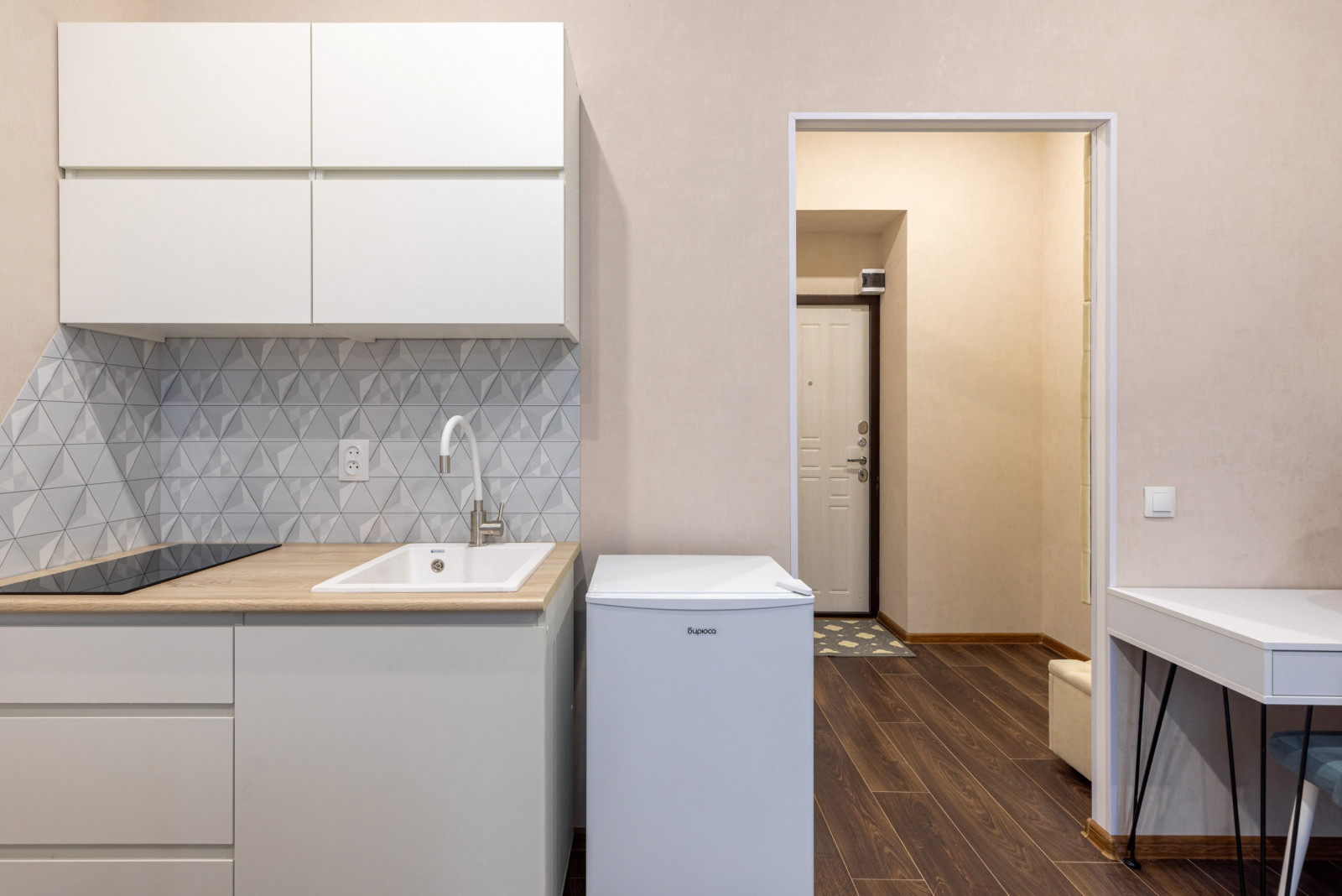 СТУДИЯ НА ЛЕНСОВЕТА