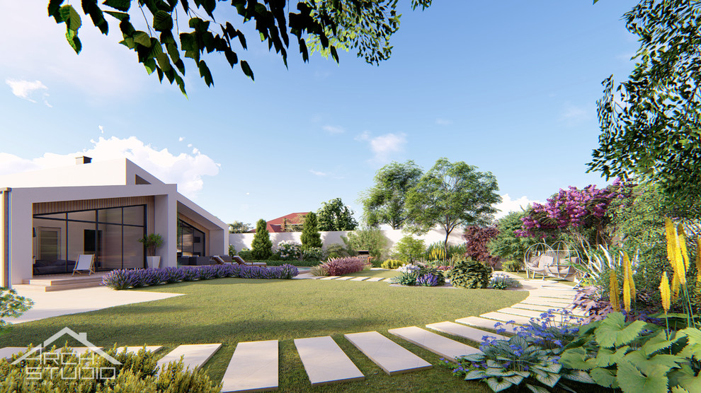 Проект дома с ландшафтным дизайном участка в Севастополе