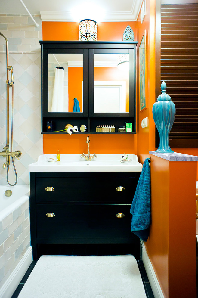 Яркий санузел