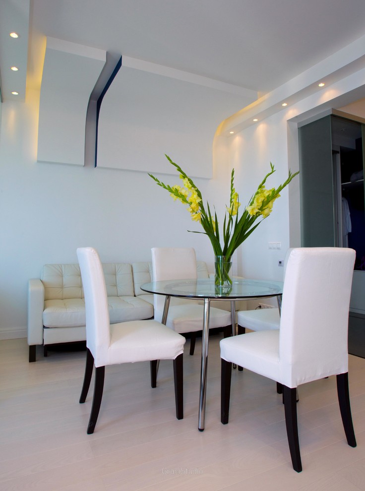 Где-то на море