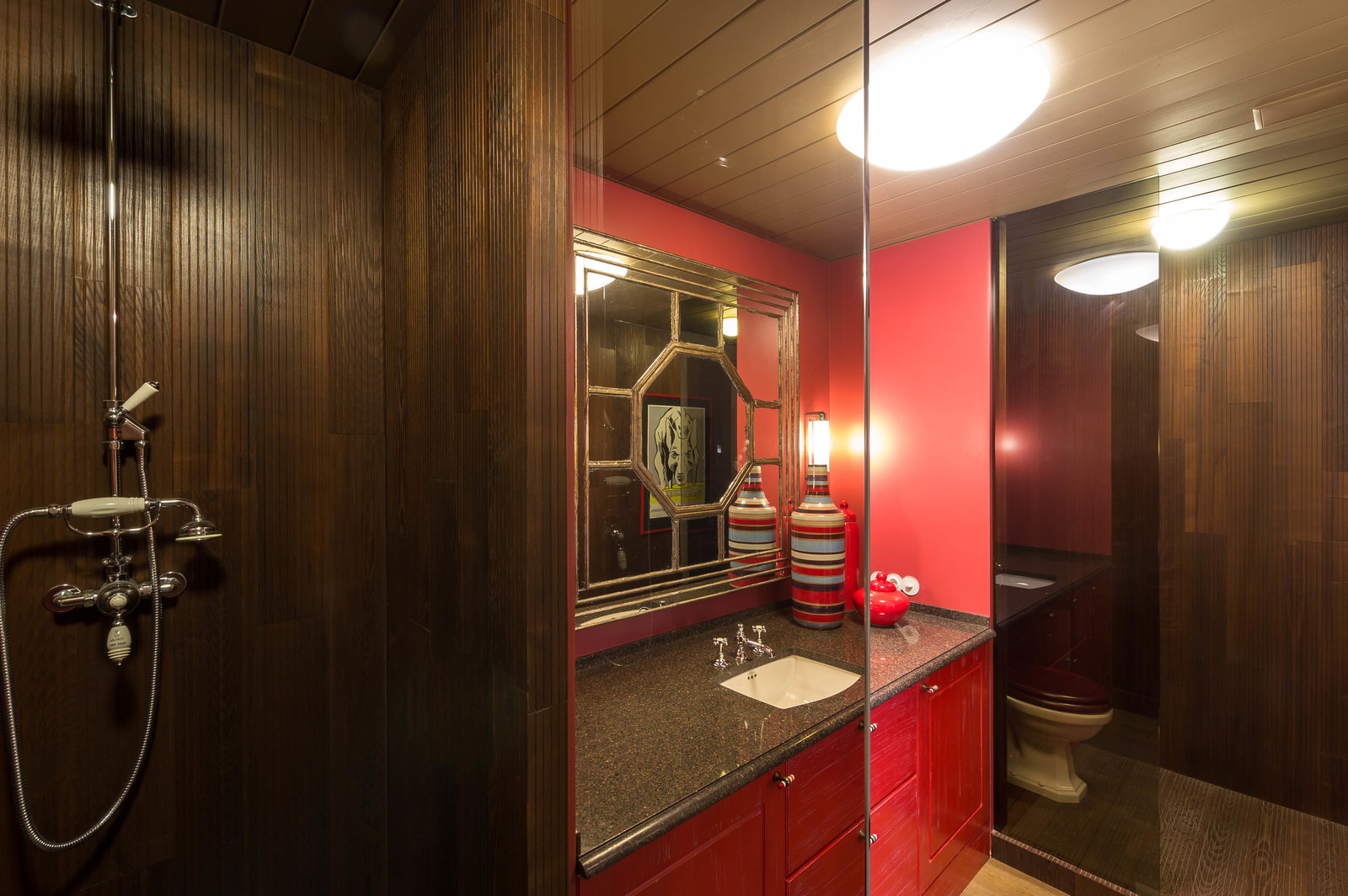 Холостяцкая квартира в центре Москвы