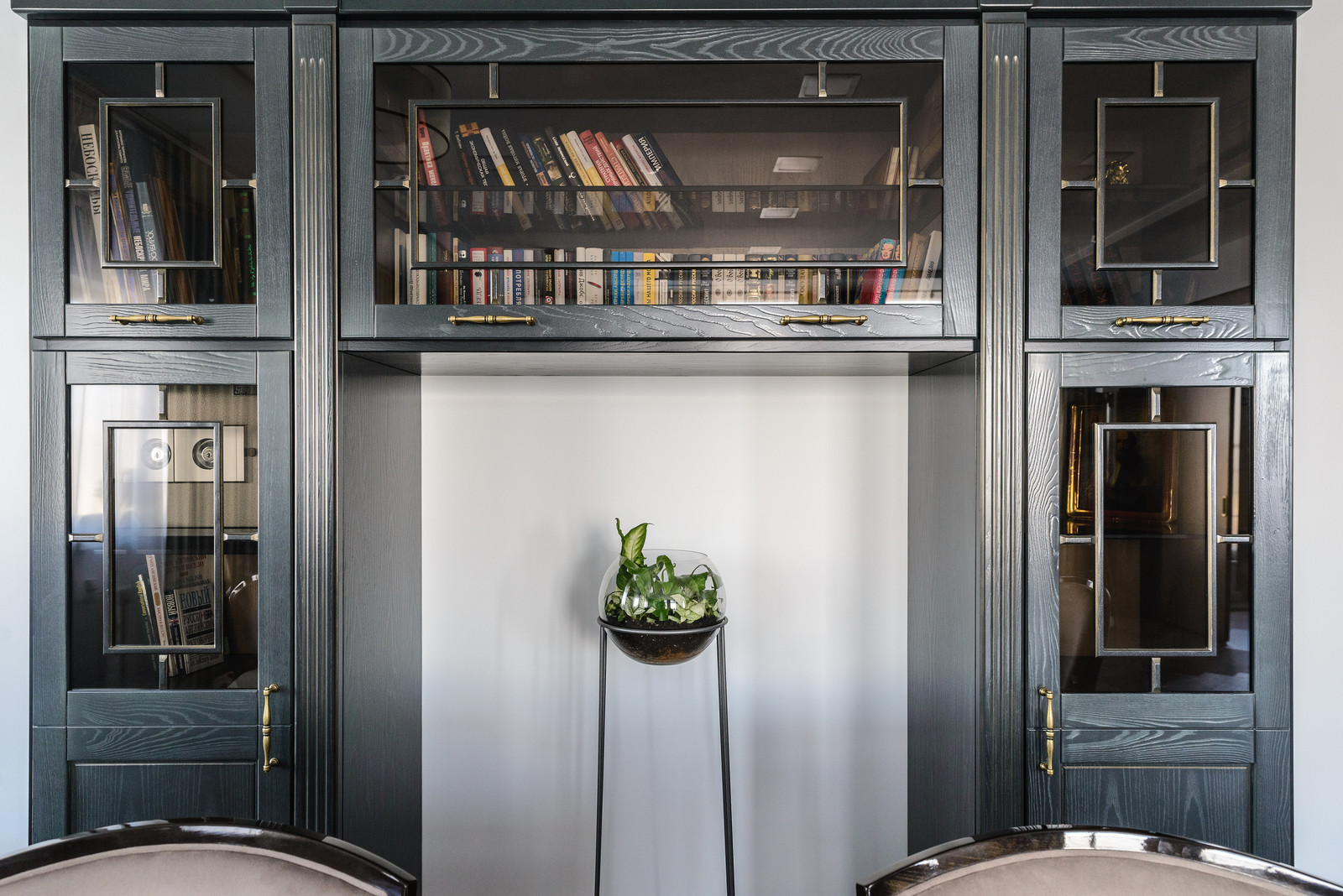 Озеленение холла помещения и кабинета руководителя