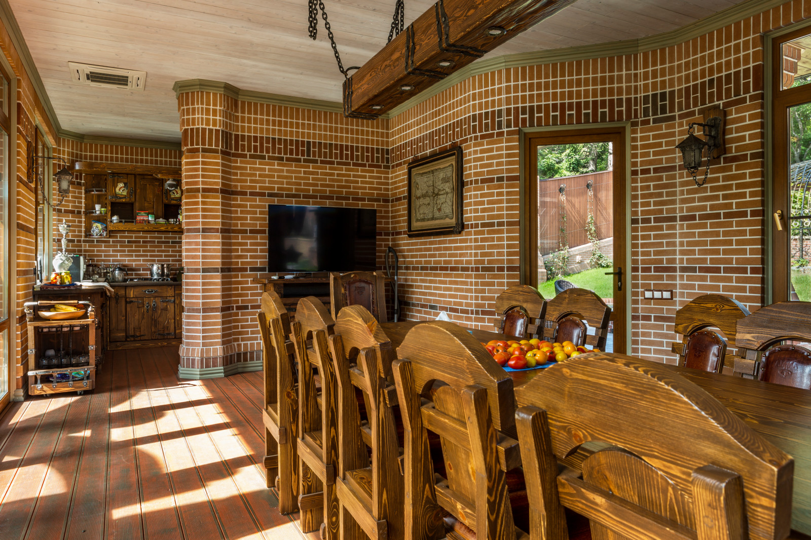 Беседка из кирпича