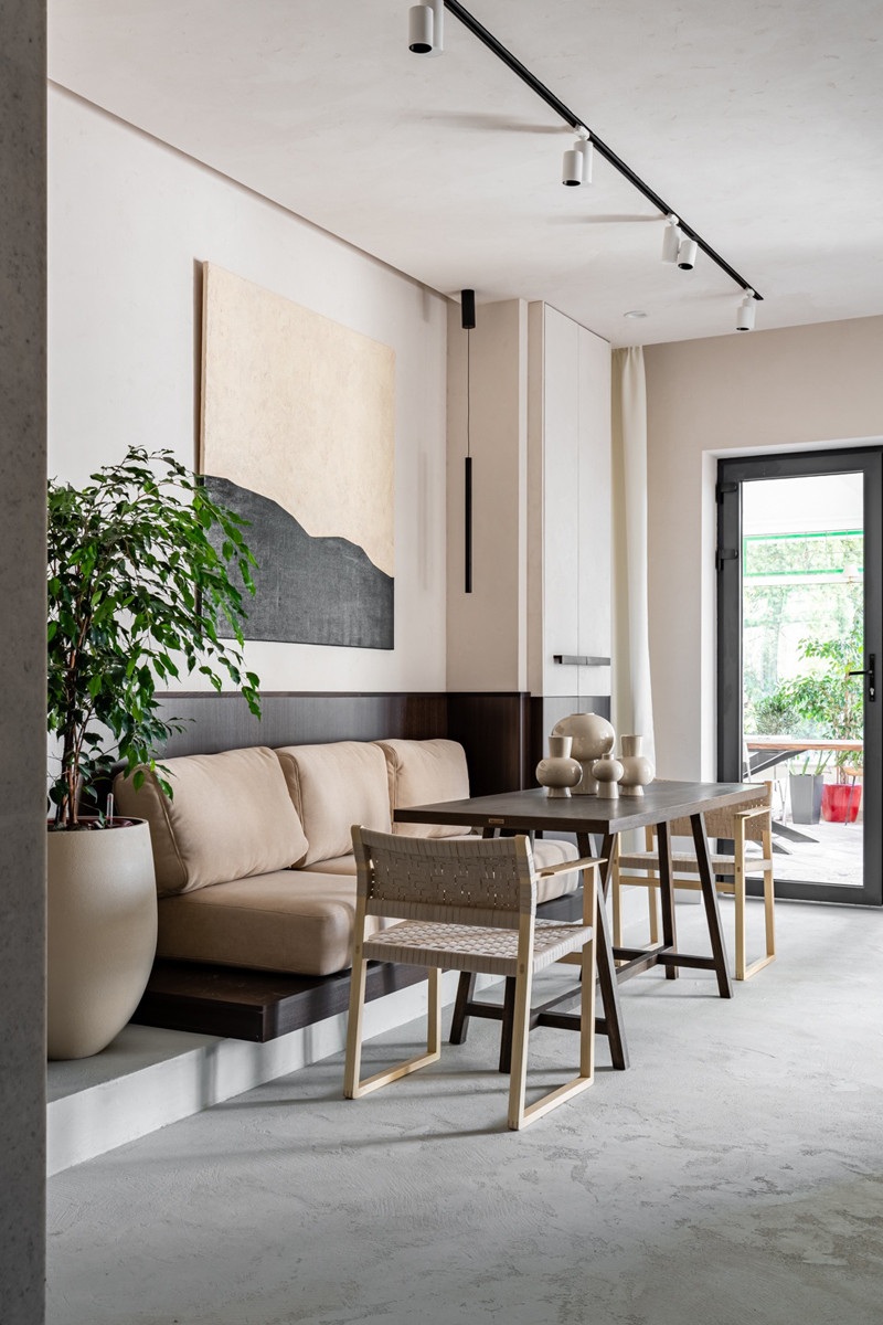 Софт-минимализм на мраморной кухне