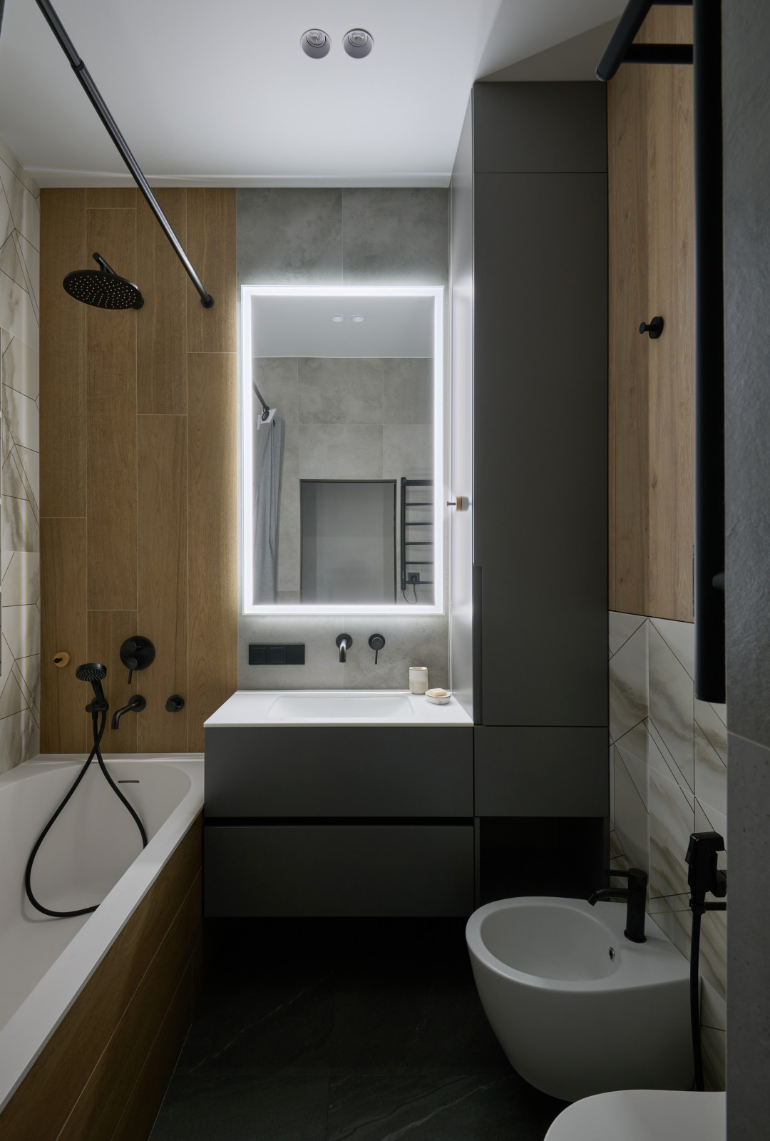 Светлая двухкомнатная квартира 60 кв.м. с панорамными окнами